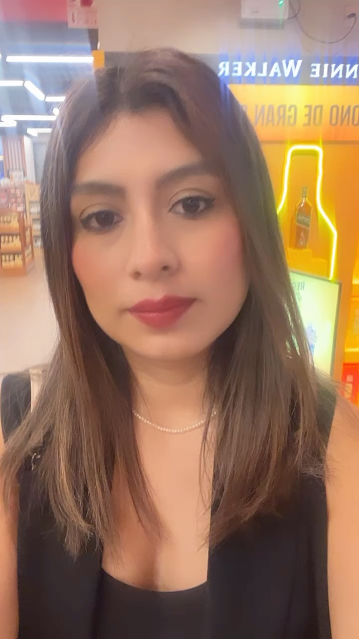 Alessia from Peru