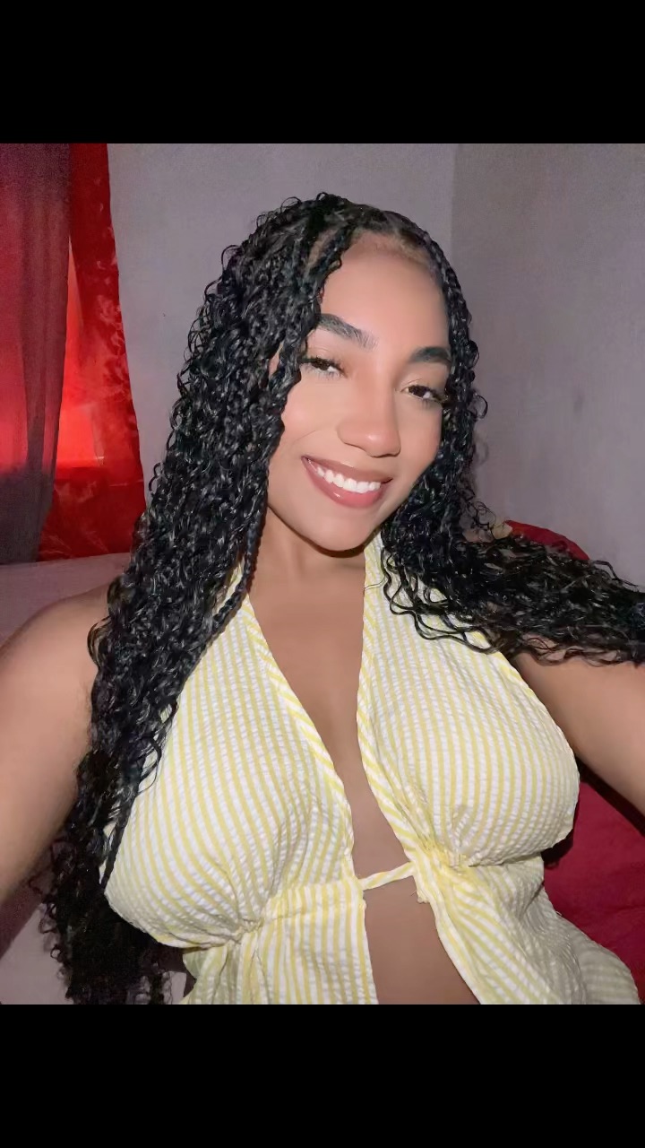 Sashaa from Dominican Republic